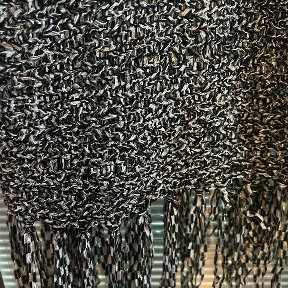 BCBG SWEATER DRESS SIZE SMALL - Picture 2 of 5